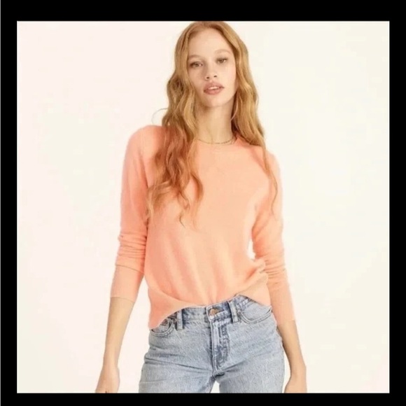 J.Crew Cashmere Crew Neck Sweater Small Peach NEW NWT - Picture 1 of 9